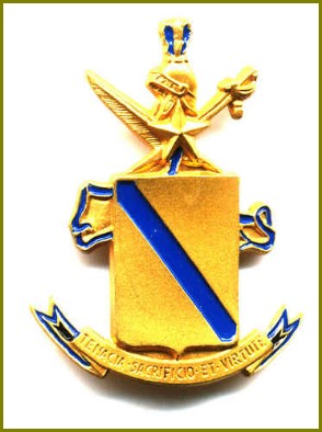 Placchetta con stemma araldico del Corpo di Amministrazione (Mod. 1952)